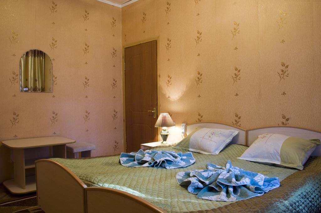 Enirest Hotel Karakol Ngoại thất bức ảnh