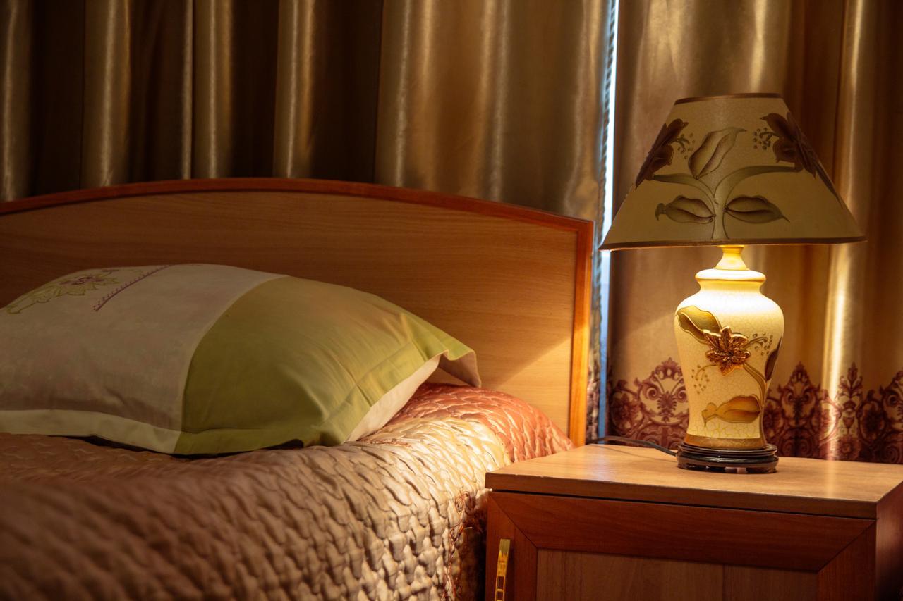 Enirest Hotel Karakol Ngoại thất bức ảnh